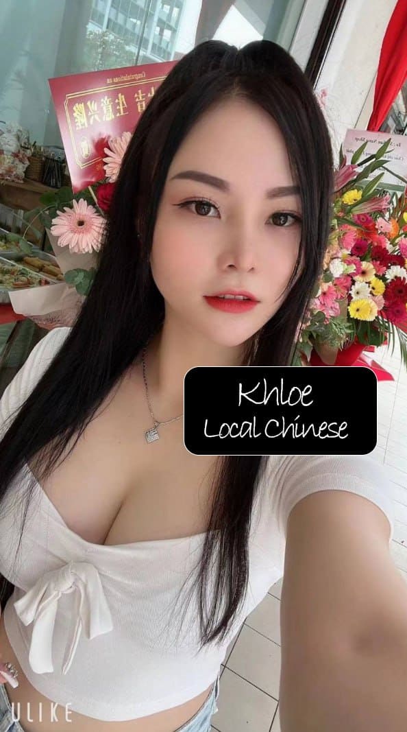 Hot Local model in kissb2b